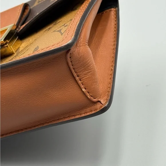 Louis Vuitton Dauphine wallet on chain reverse monogram - Picture 6 of 16